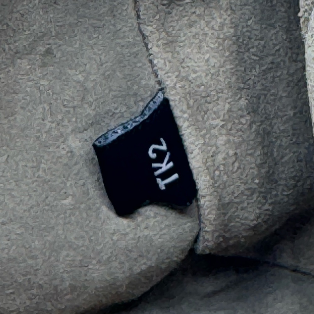 Mulberry Glossy Small Lily Flap Bag Purse in Apricot - Picture 15 of 16